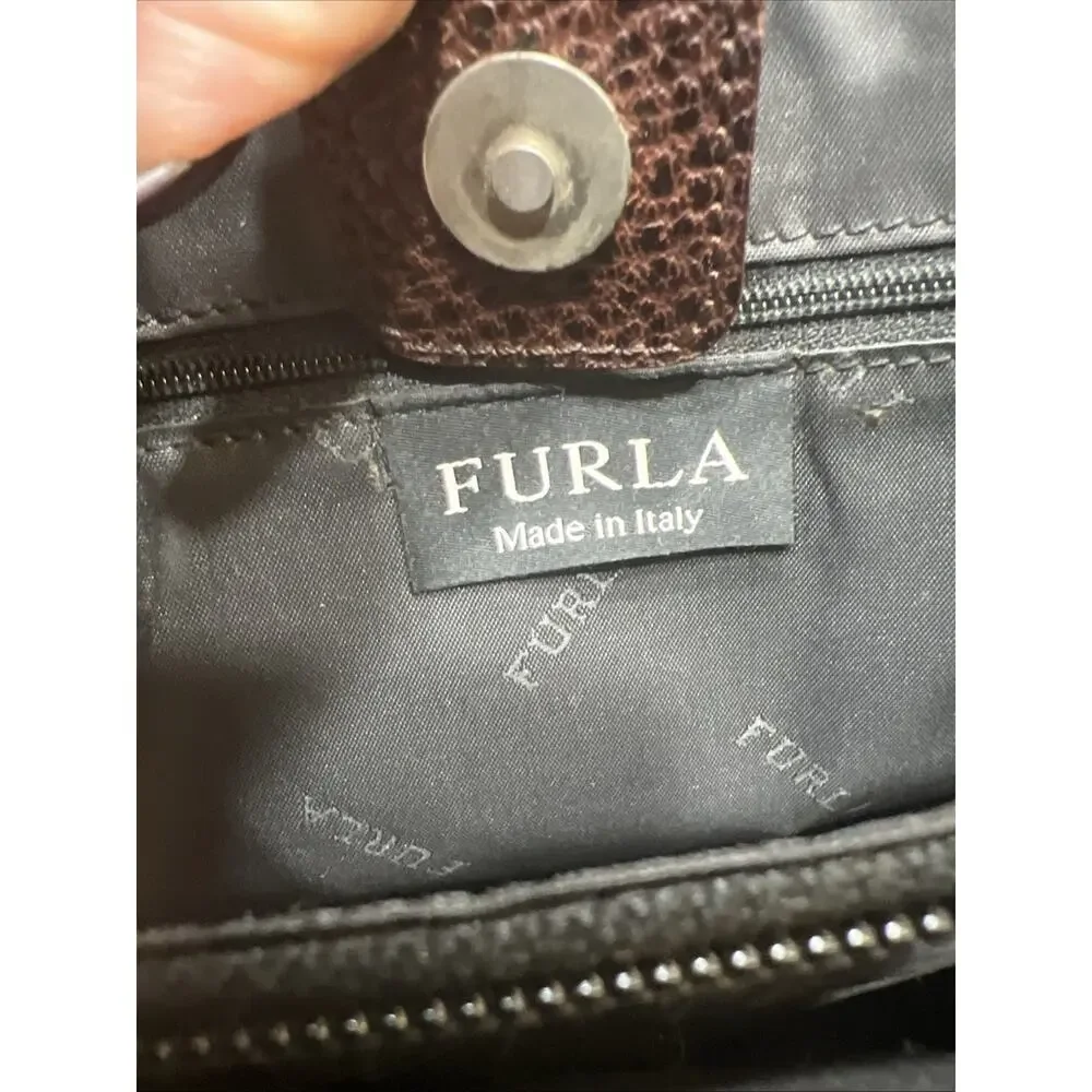 VGT Furla Made In Italy Pebble Handbag/Crossbody Bag Two Tone Color Black/Brown - Picture 8 of 16